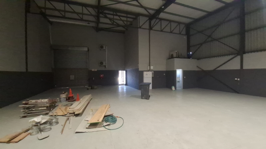 To Let Commercial Property for Rent in Stikland Industrial Western Cape